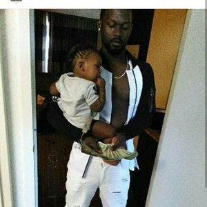 Meet your Posher, Dewon